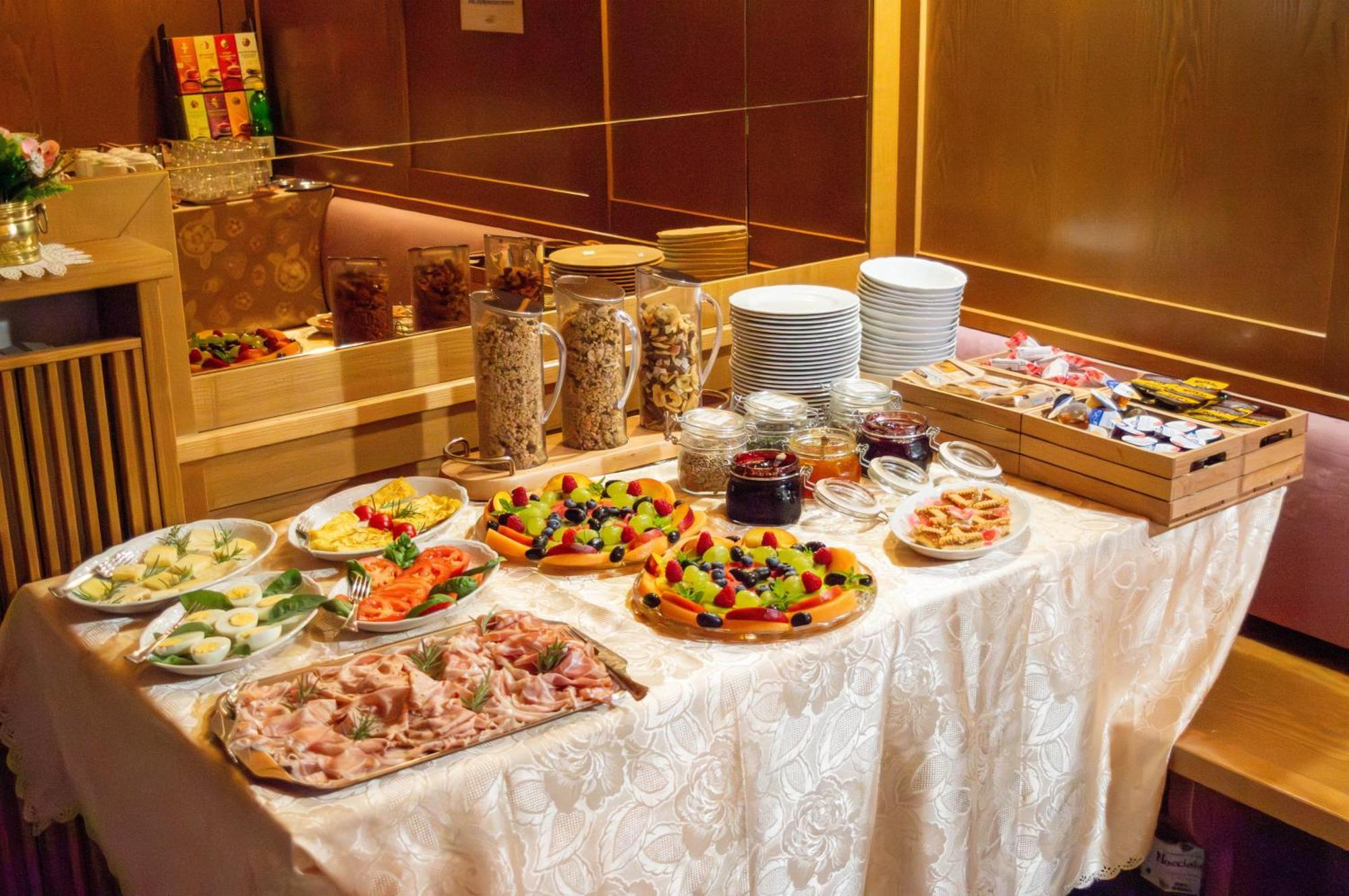 Albergo Serena Auronzo di Cadore Esterno foto